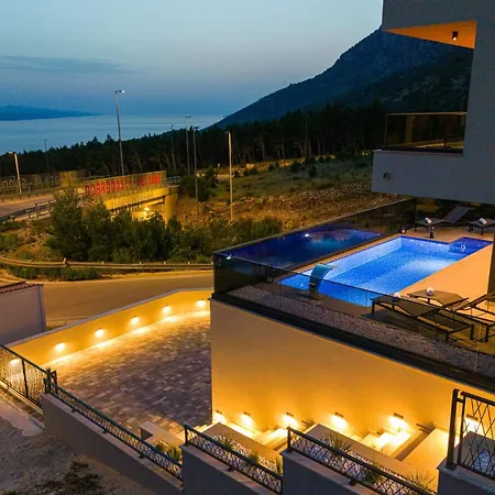 Luxury Sirius *