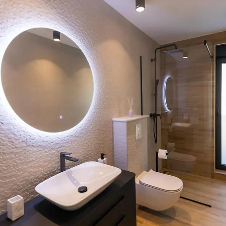 Vila Luxury Sirius Bast